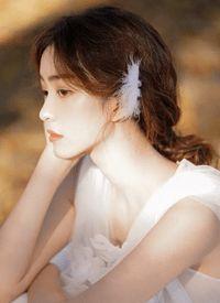 女主穿越有条红色的蛇