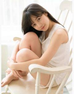 女主叫齐飞月的
